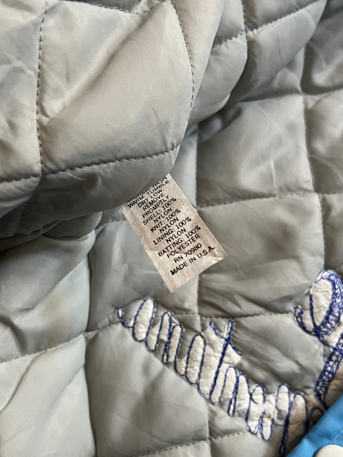 [S]90's Made in USA 퀼팅 라이닝 스카이블루 바시티 자켓 상품이미지7