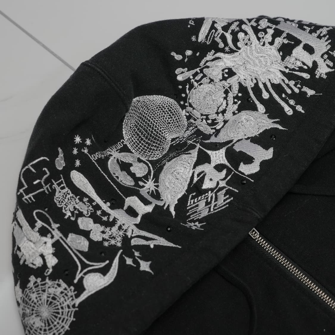 [XL] 슈프림 아오이 집업 후드 스웨트셔츠 블랙 상품이미지4