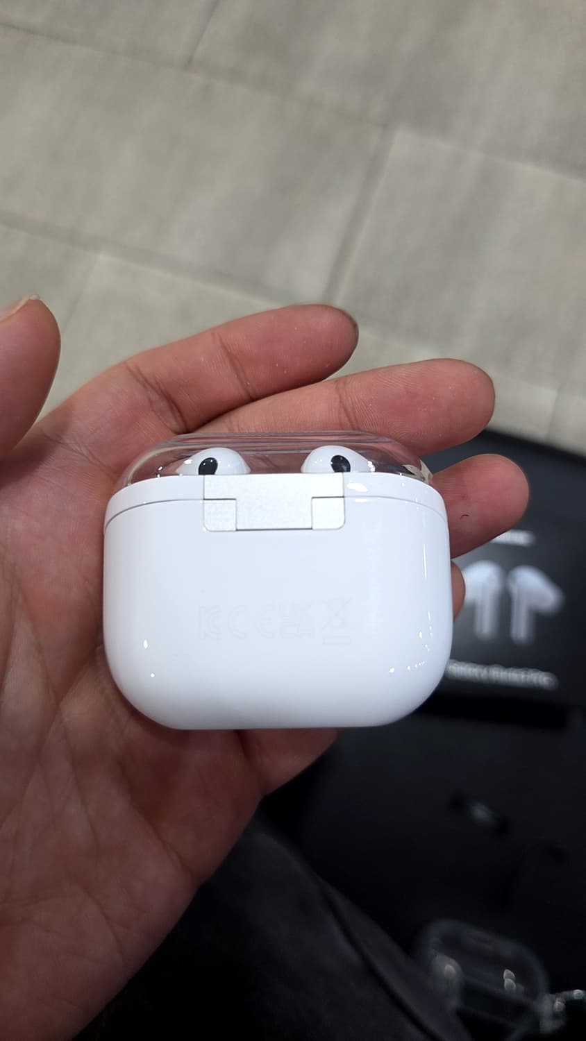 갤럭시 버즈3 프로 화이트 새상품 상품이미지3