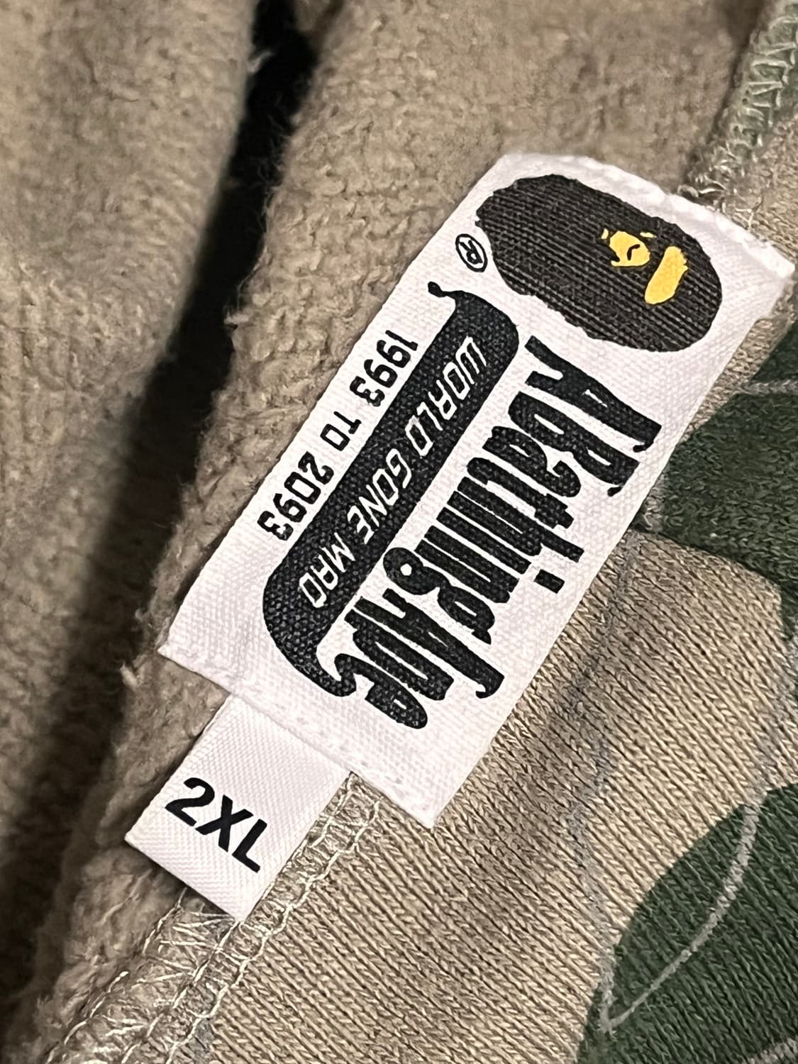 새상품급) 베이프 레이어드 녹계 샤크 후드집업 상품이미지3