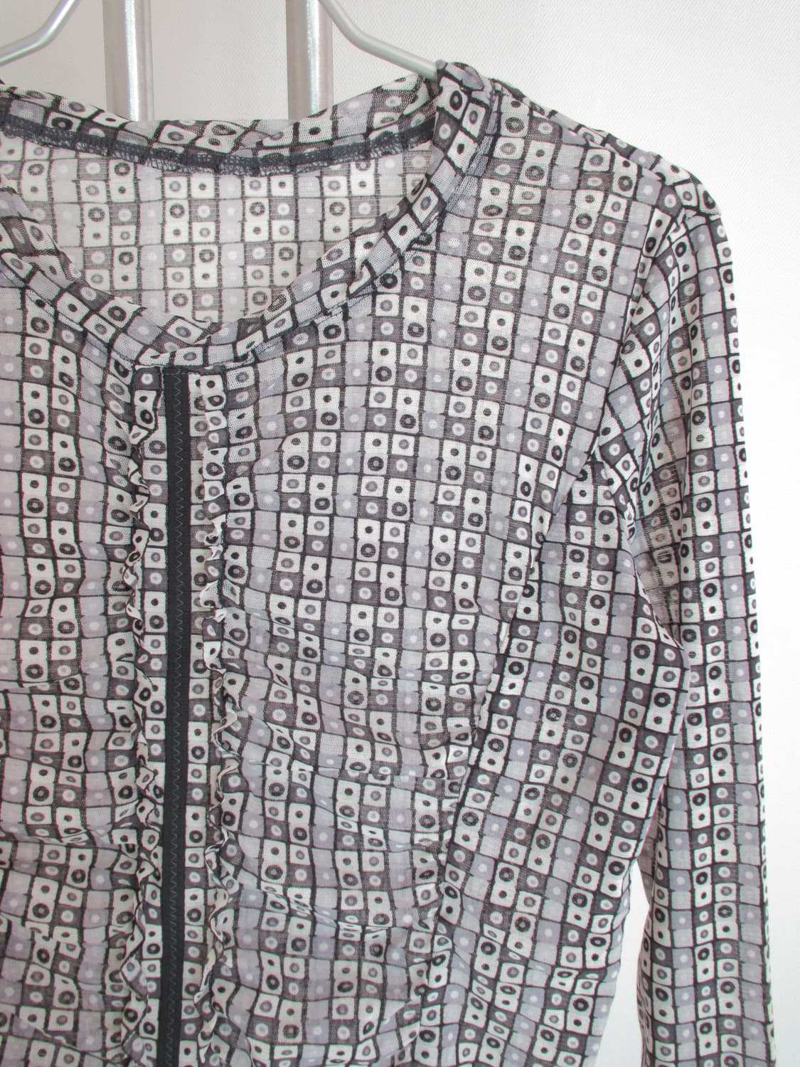 Essentiel by hiroko bis mesh top 상품이미지3