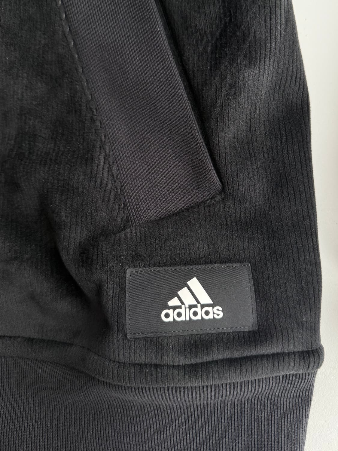 아디다스 벨벳 후드집업 상품이미지4