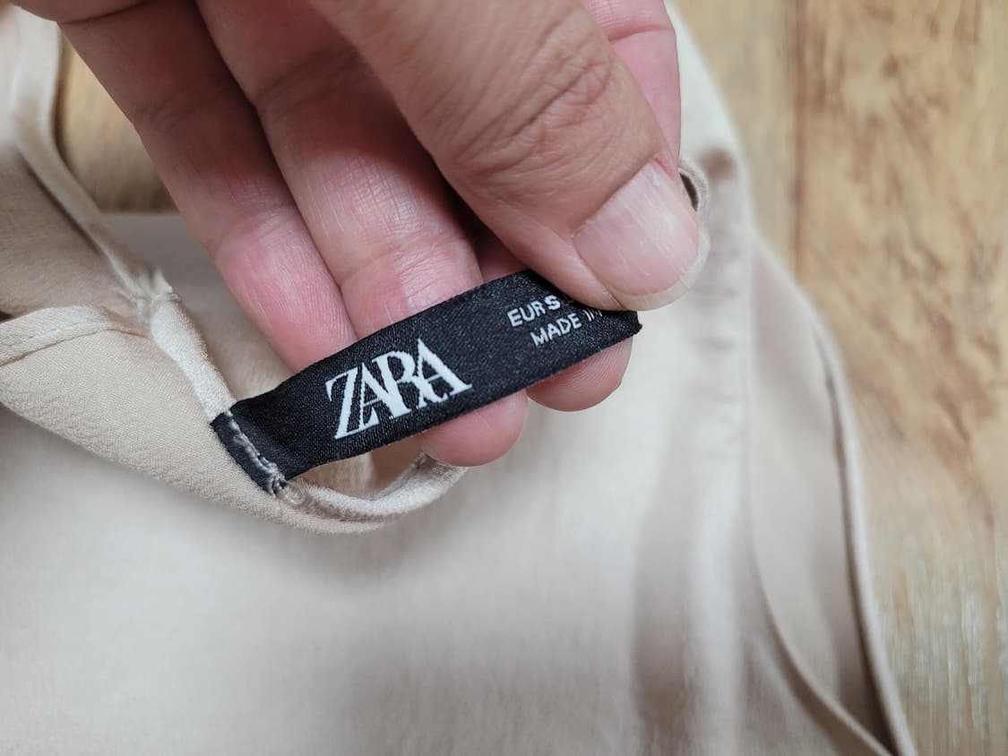 자라(ZARA) 트위스트 블라우스 55 상품이미지8