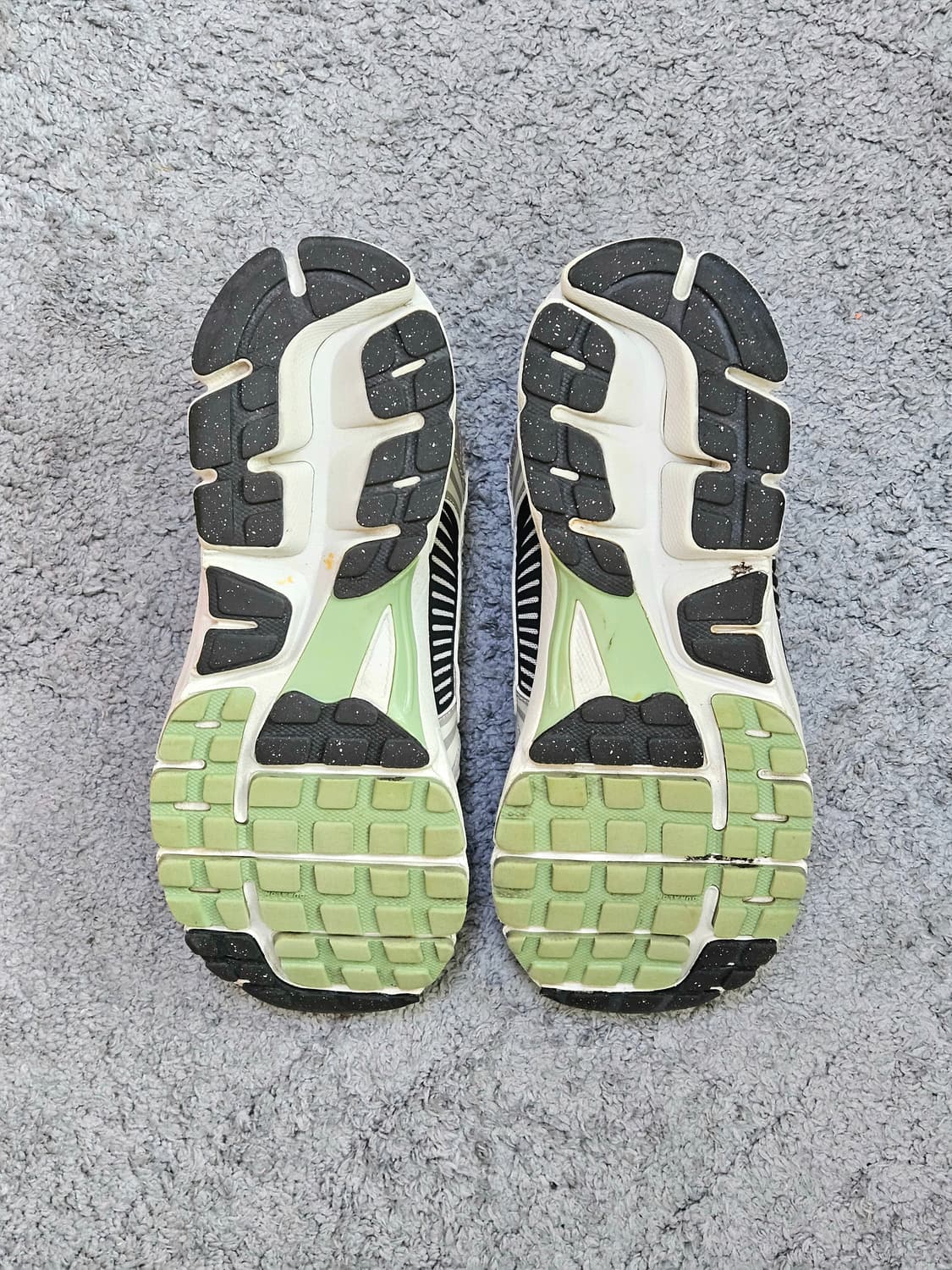 나이키 줌 보메로5  275 상품이미지7