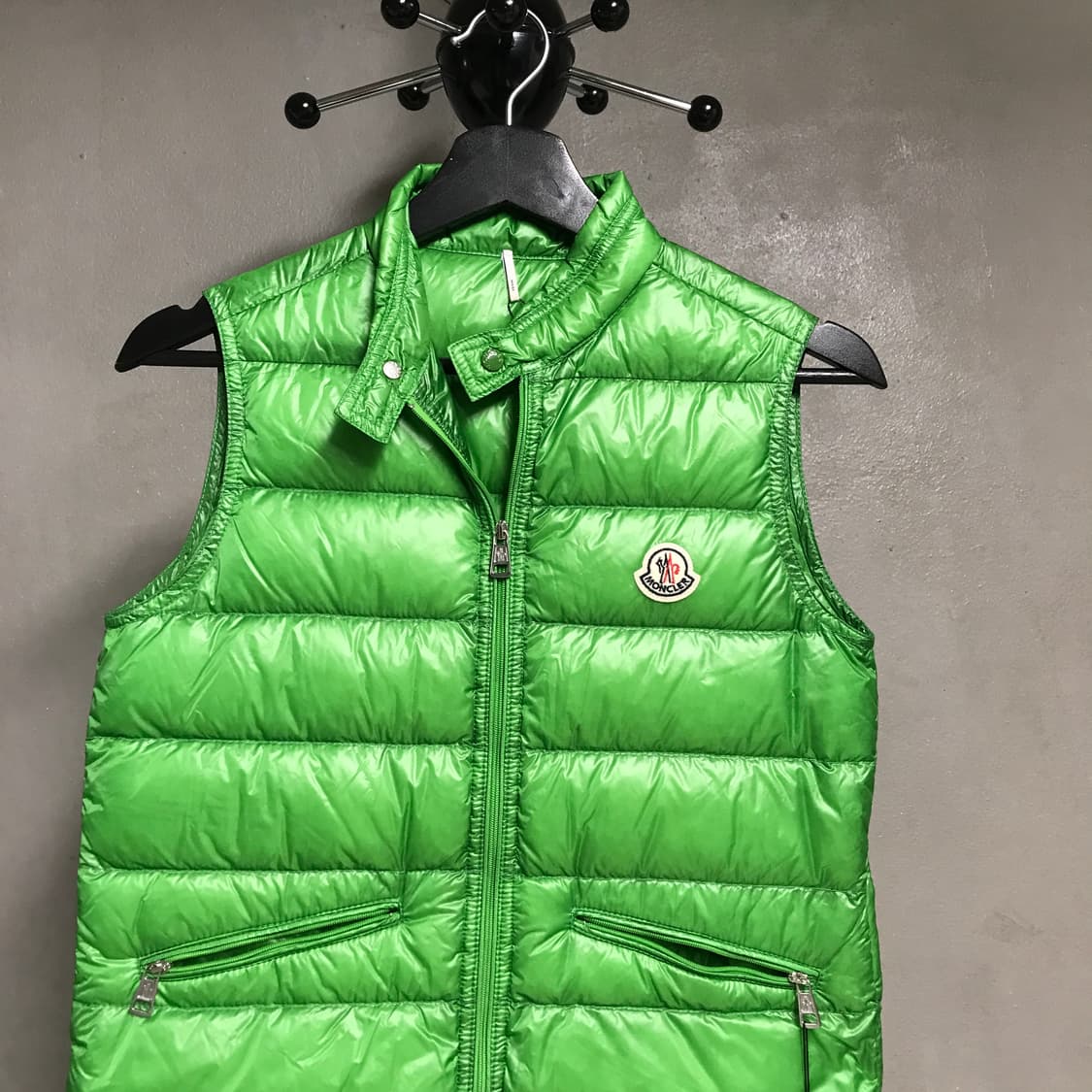 몽클레어 패딩 조끼 그린 12(W) 상품이미지2