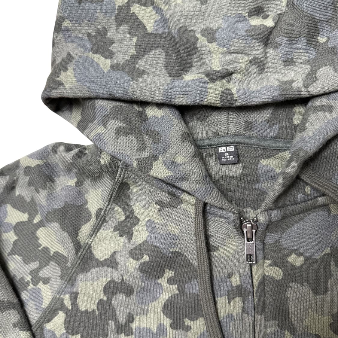 유니클로 후드집업 상품이미지2