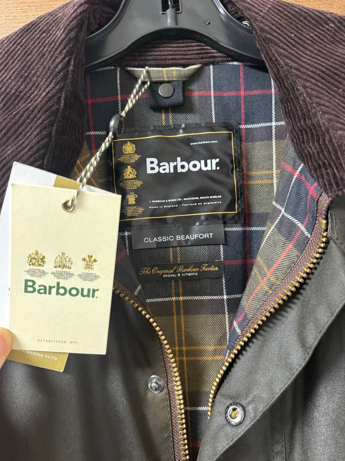 [새제품] 바버 뷰포트 왁스 자켓 올리브색상 42 상품이미지3