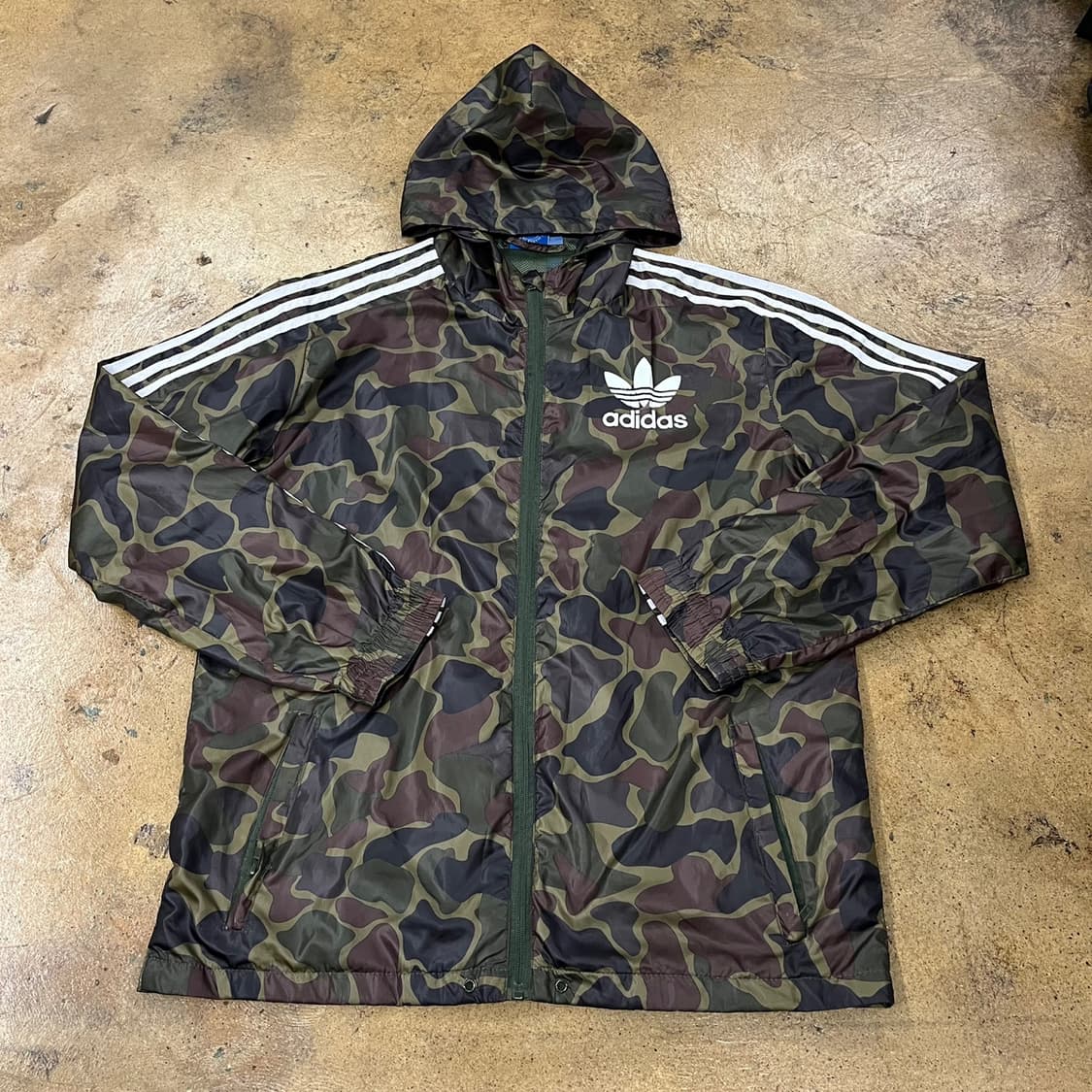 아디다스 밀리터리 카모 바람막이  상품이미지2