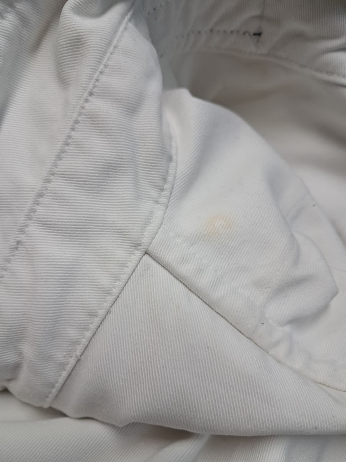 폴로 랄프로렌의 화이트 컬러 스윙톱  상품이미지6