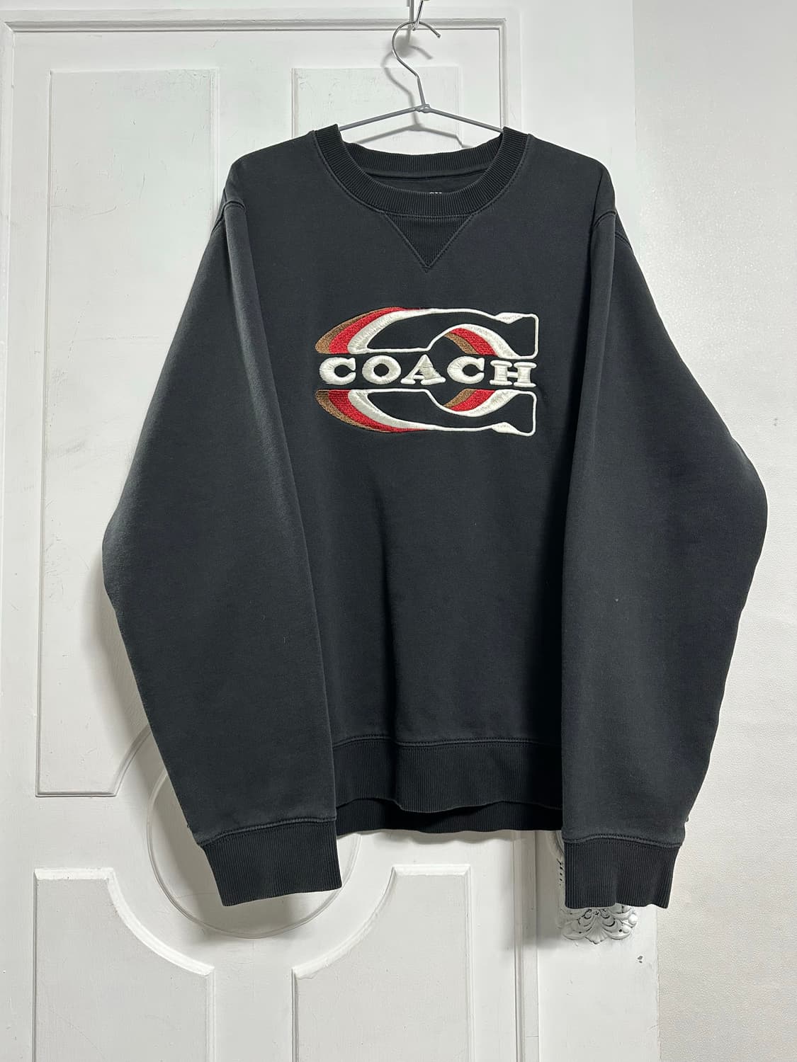 코치 로고 맨투맨 상품이미지1