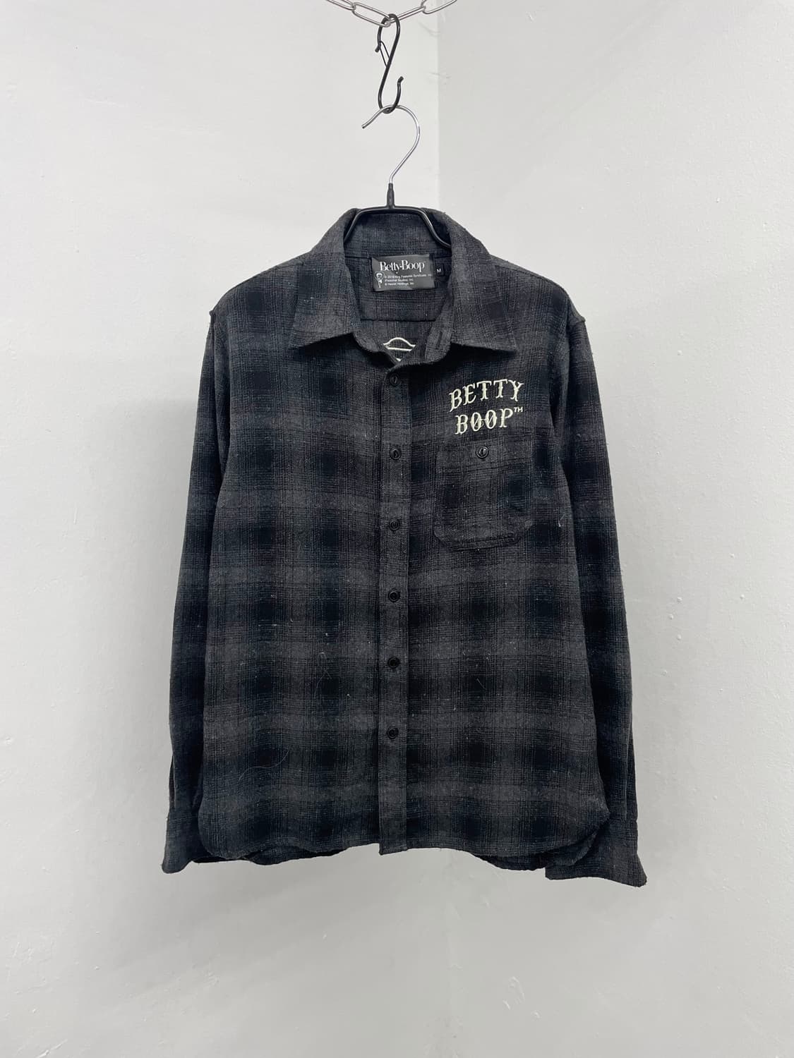 베티붑 체크 일러스트 자수 셔츠 상품이미지4