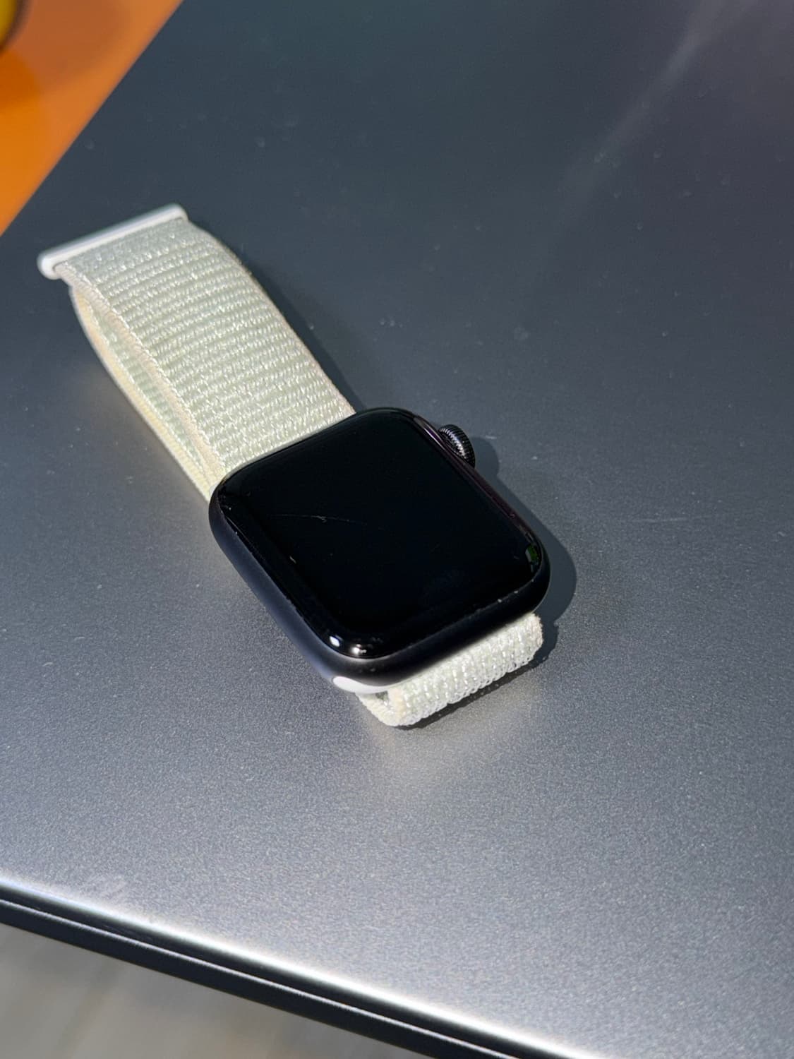 애플워치 5 스페이스그레이 셀룰러 40mm 상품이미지1