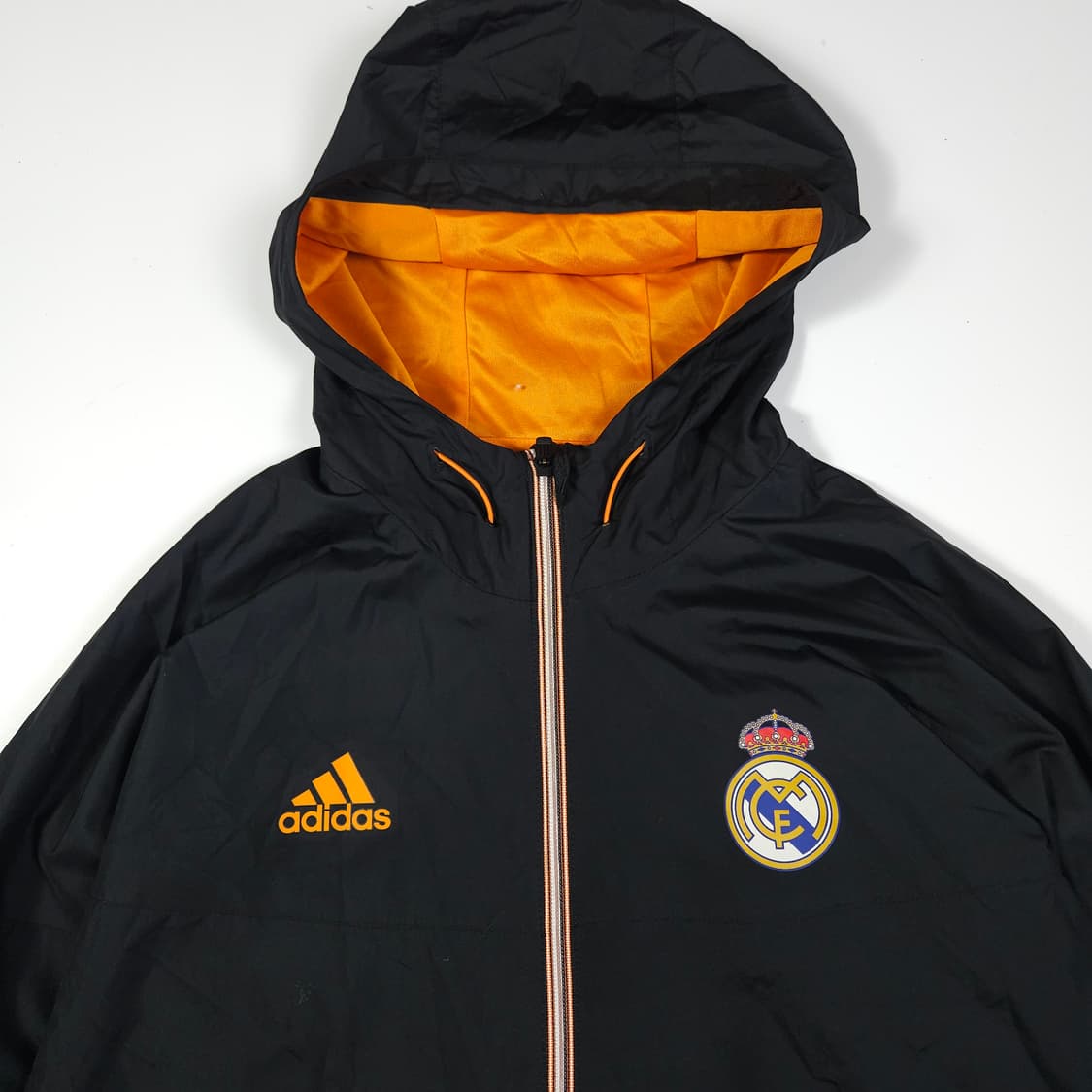 아디다스 레알마드리드 바람막이  상품이미지2