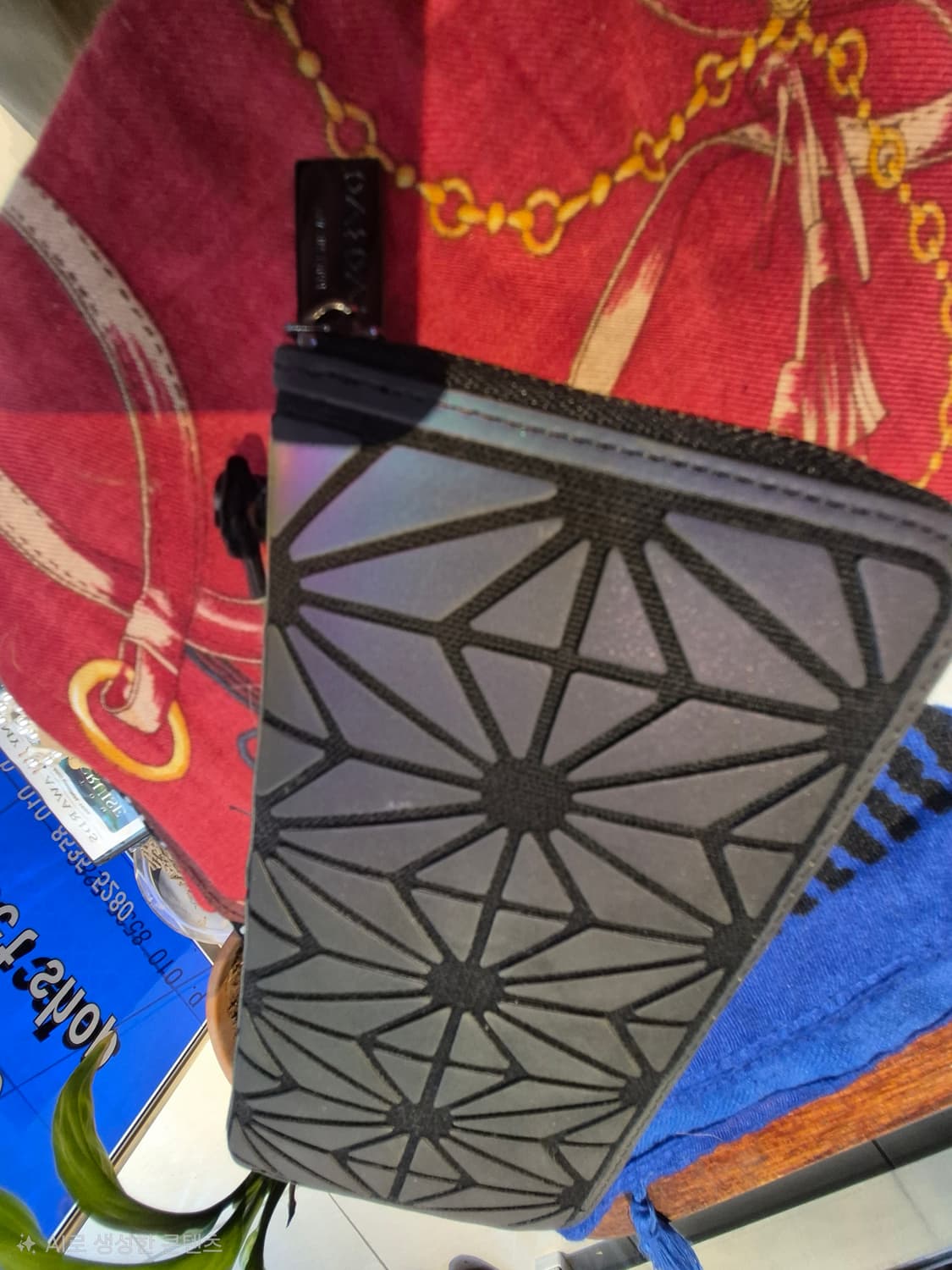 이세이미야케 바오바오 장지갑 한정판  상품이미지3