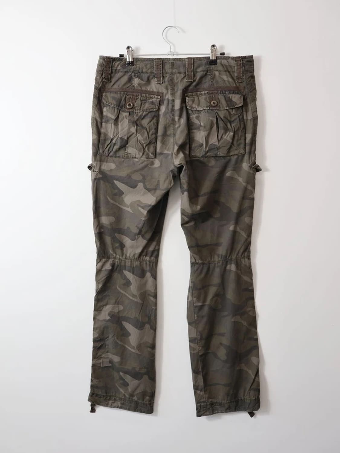 UNIQLO Camo Cargo Pants 상품이미지5