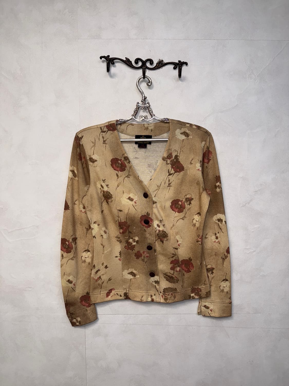 Beige tie dye vintage flower button knit 상품이미지4