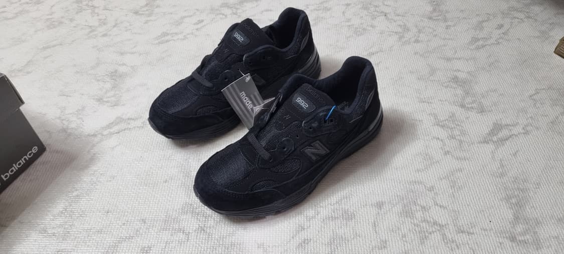 뉴발란스 992 ea 트리플 블랙 265 상품이미지1