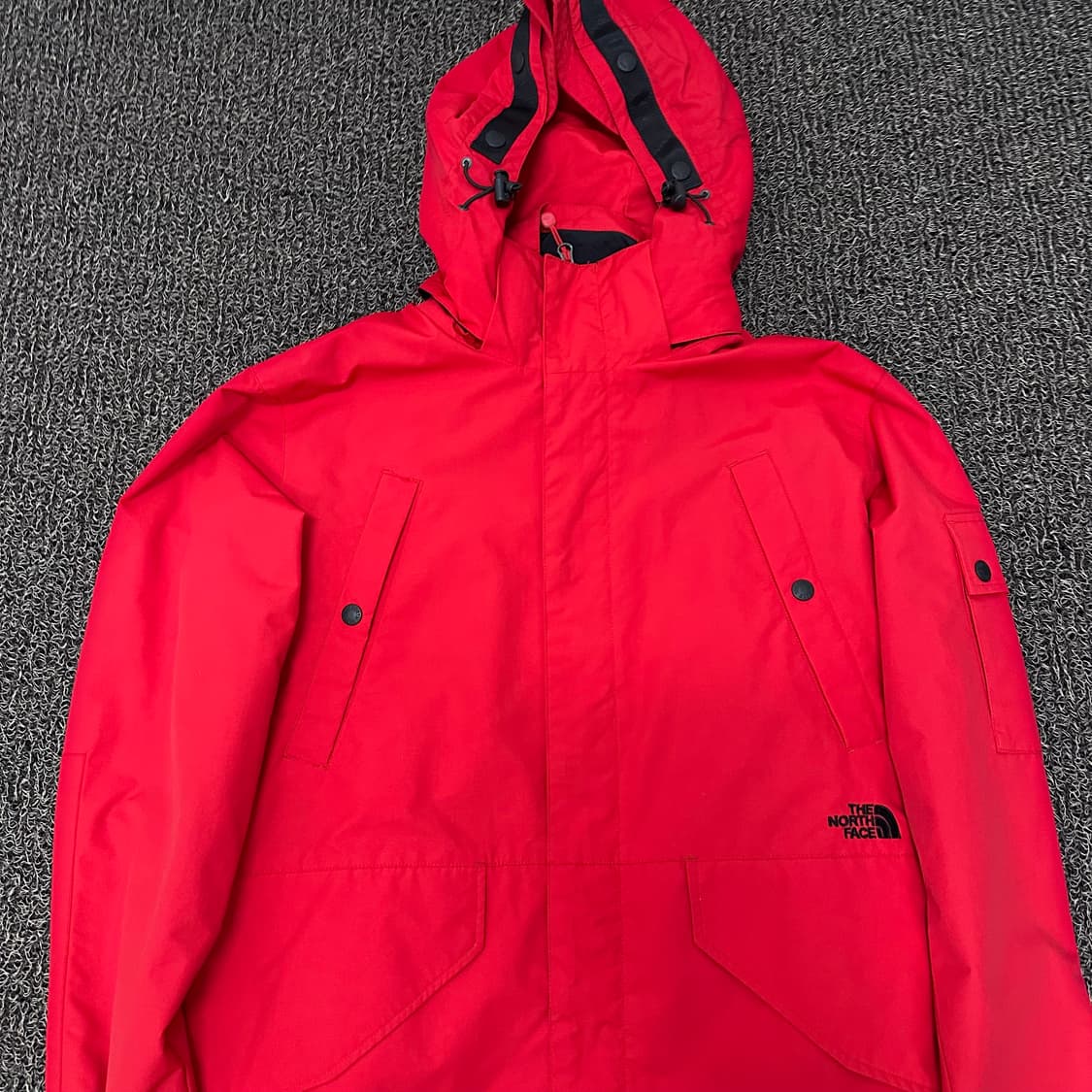 노스페이스 화이트라벨 바람막이 자켓 레드 95(M) 상품이미지2