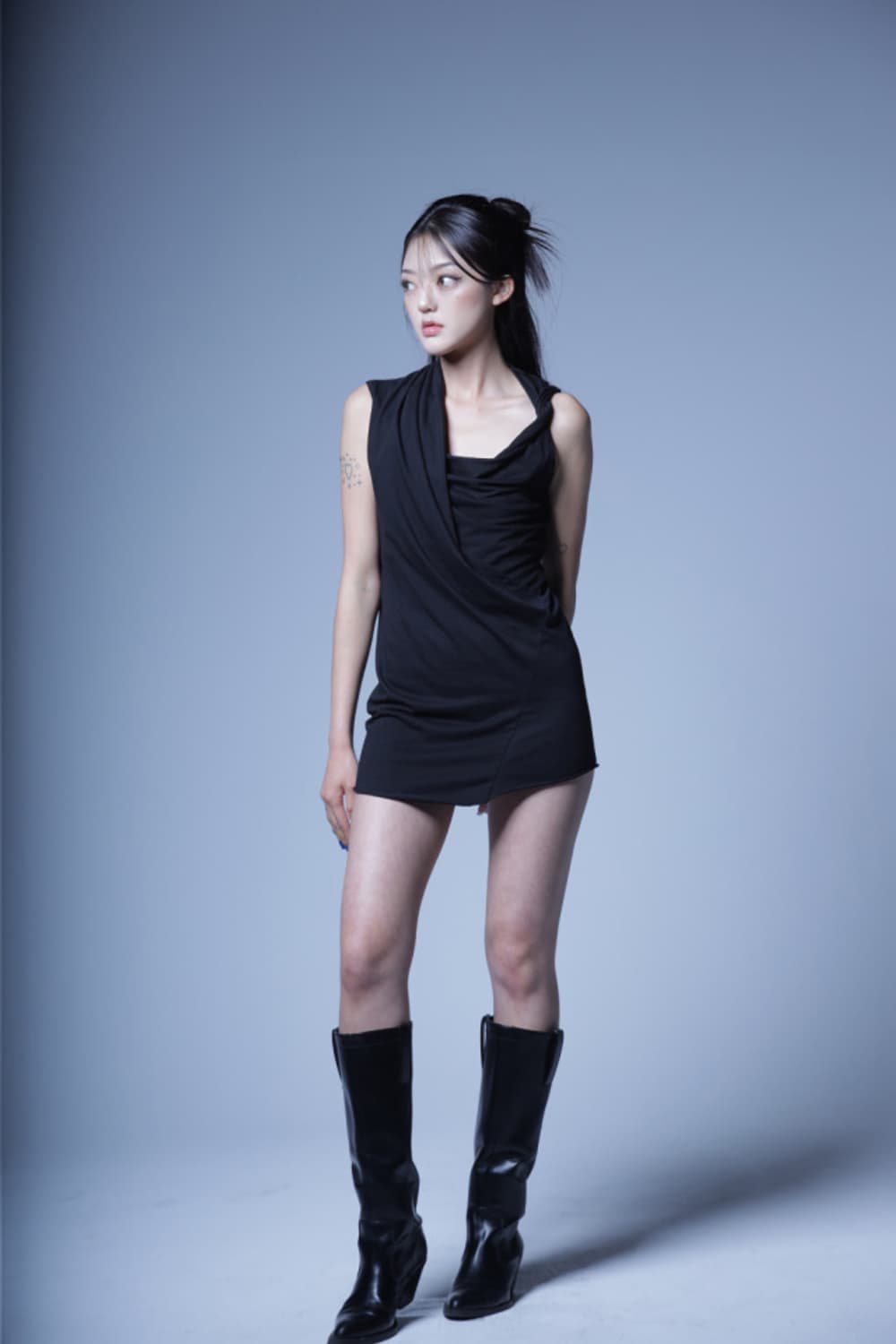 딥인블루 drape dress top black 상품이미지2