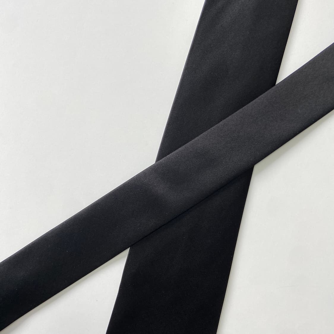 visaruno 블랙 실크 넥타이 8.4cm 상품이미지4