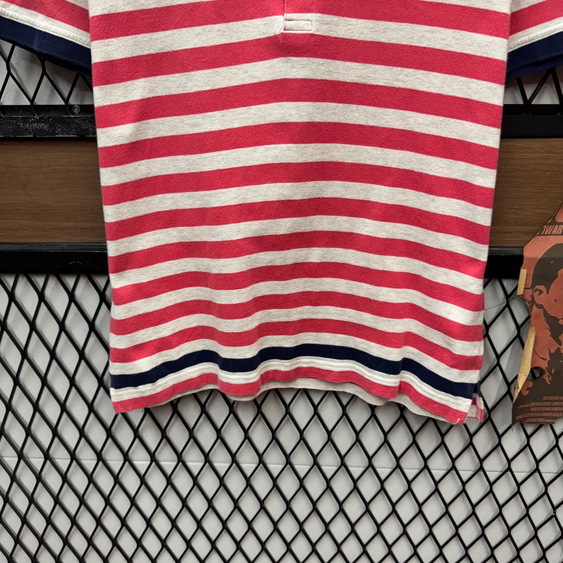 버버리 블랙 라벨 카라 반팔 티셔츠 전면 기사 로고 포인트 핑크 상품이미지4