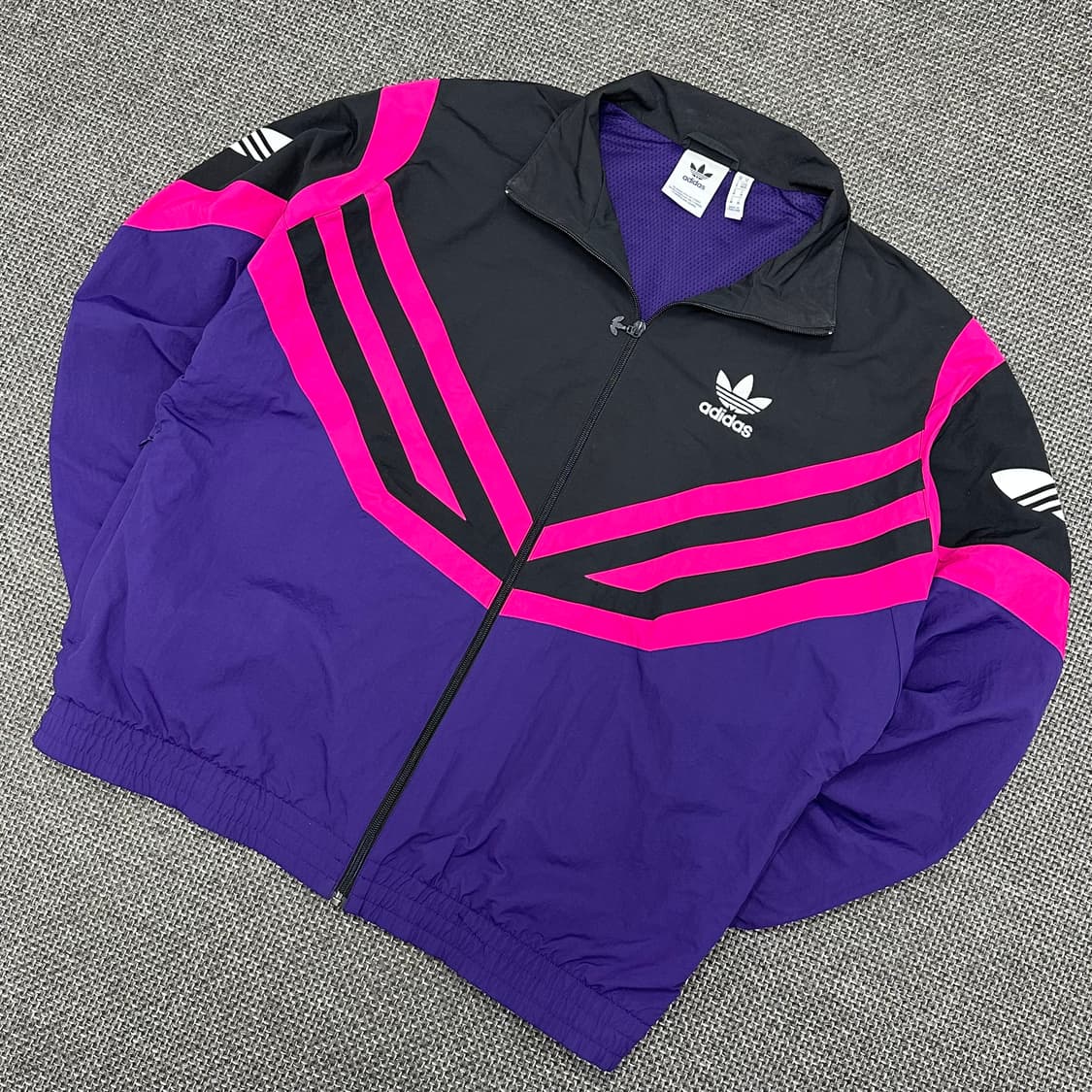 아디다스 신형 우븐 레트로 점퍼 바람막이 M 상품이미지3