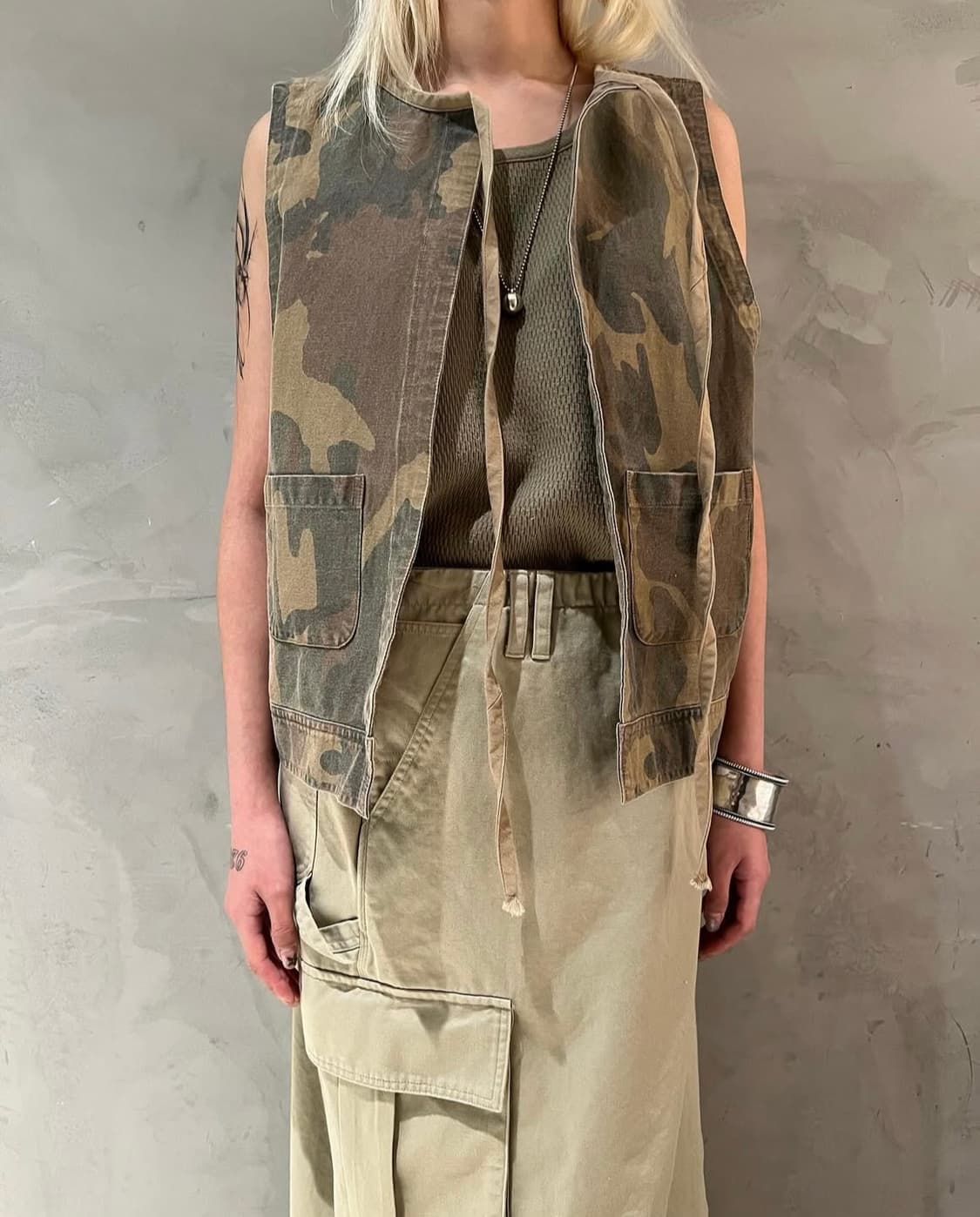 스탠드얼론 2-WAY MILITARY TOP, BEIGE 상품이미지2