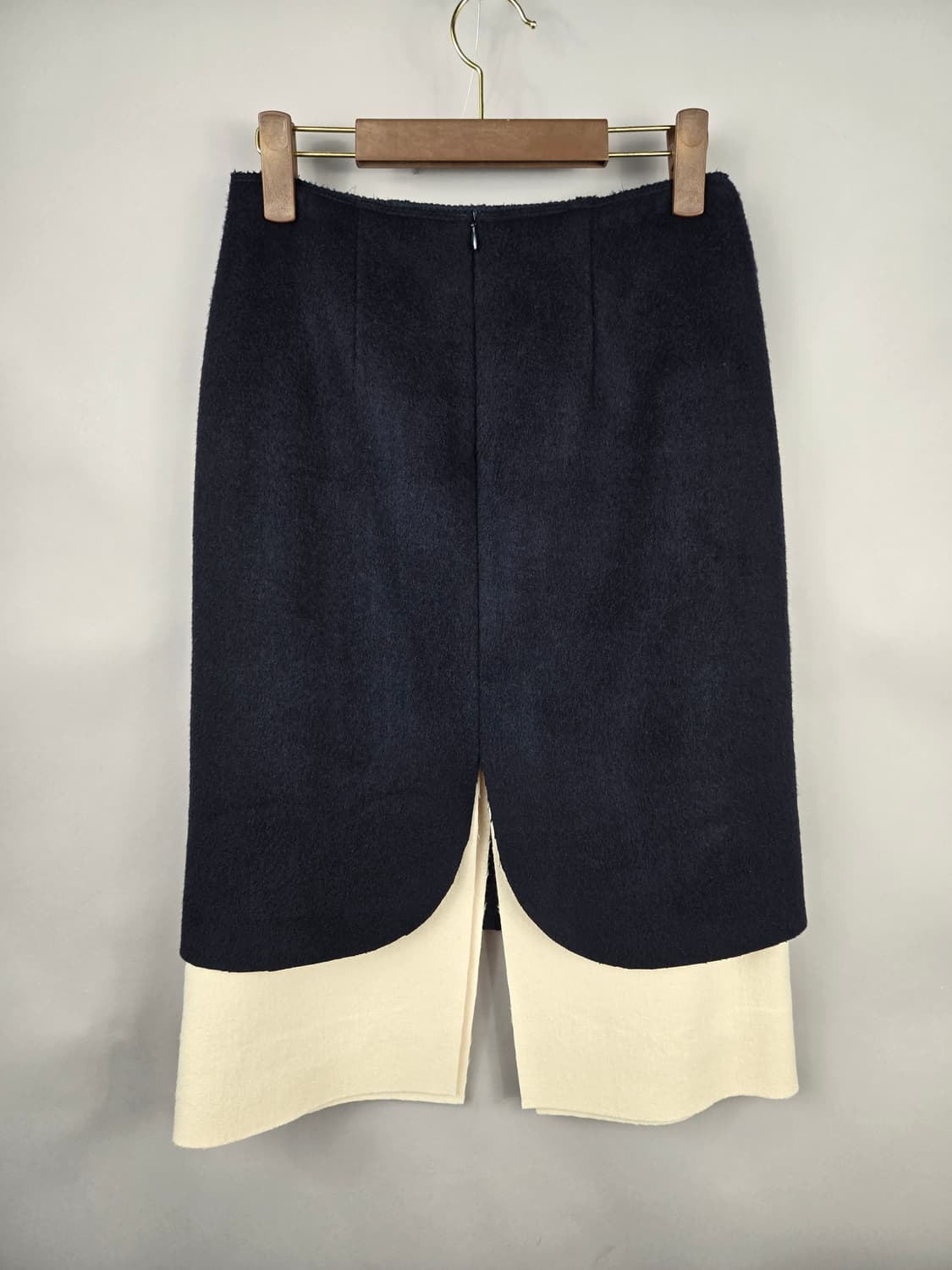 [무료배송]기네스 F 여성 이중 절개 롱 스커트 치마 네이비 상품이미지5