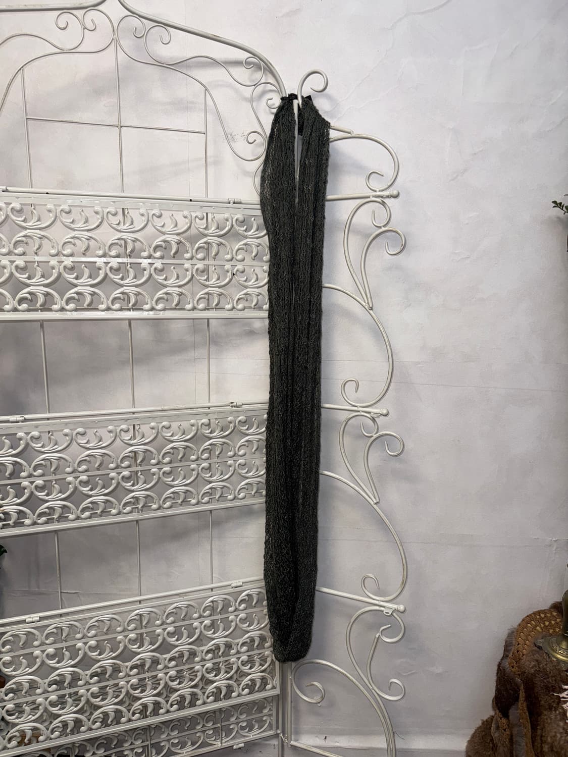 Charcoal grunge floral net warmer  상품이미지4