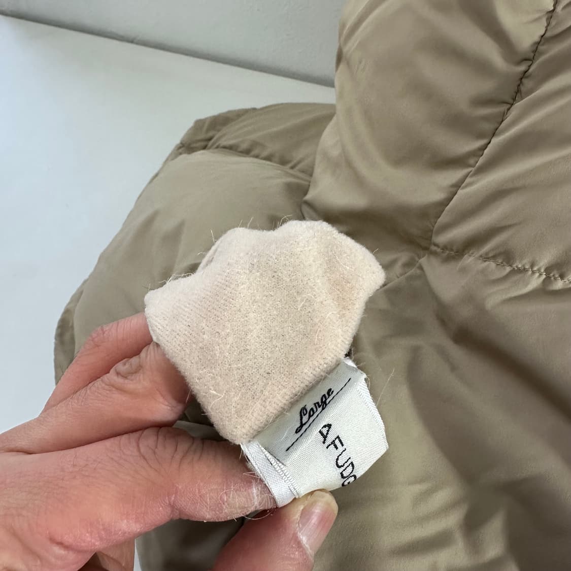 L 라퍼지스토어 베이지 리버시블 푸퍼 패딩 상품이미지6