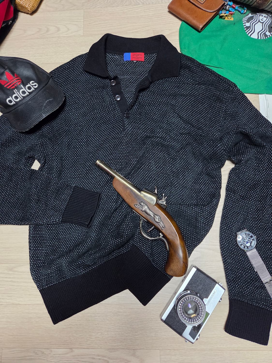 UNGARO PARIS 울 카라 니트 블랙  상품이미지1