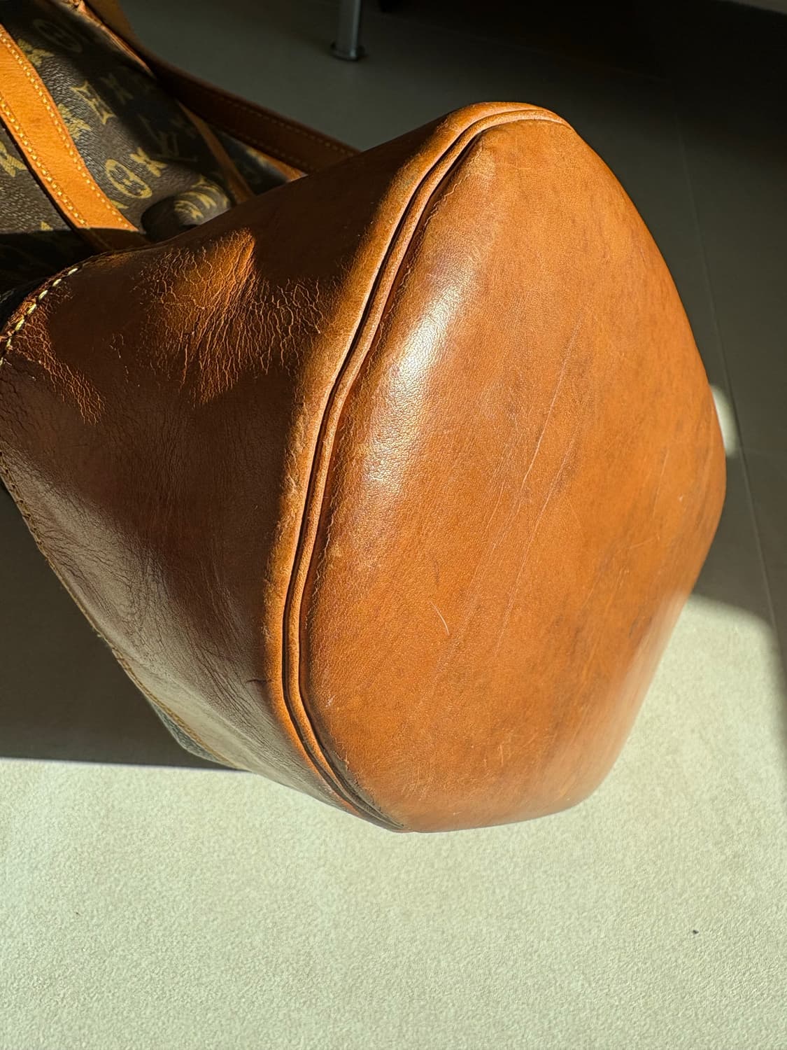 루이비통 란도네 숄더백 상품이미지5