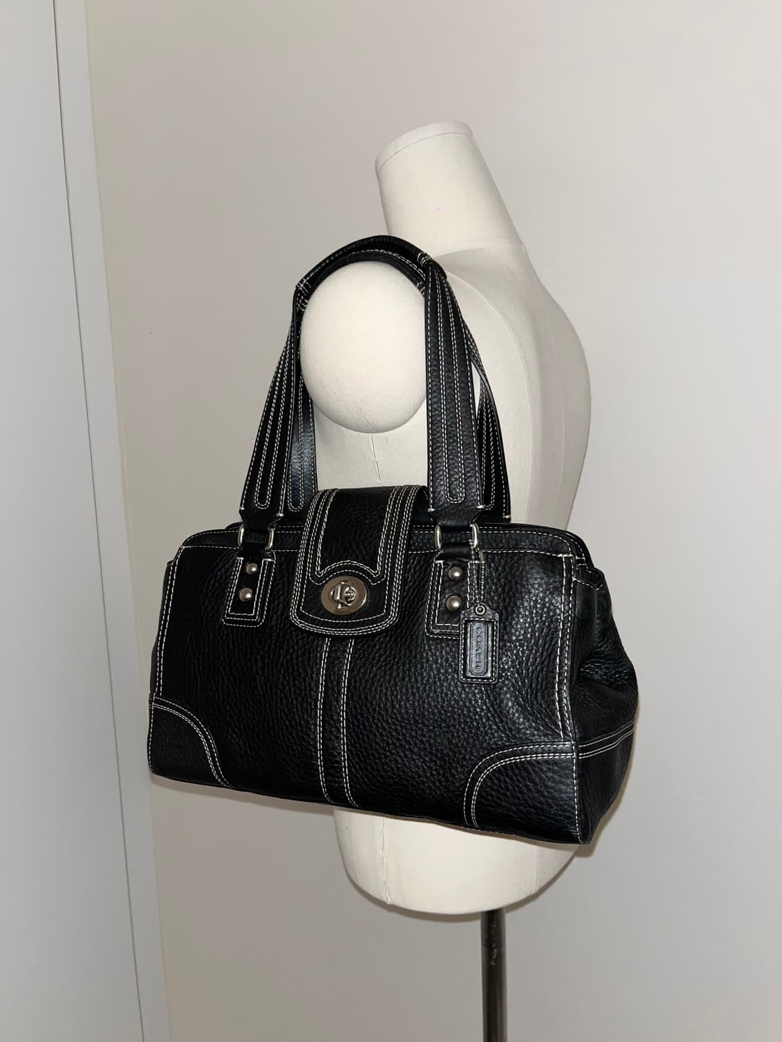  📦Coach Black leather shoulder bag 상품이미지3