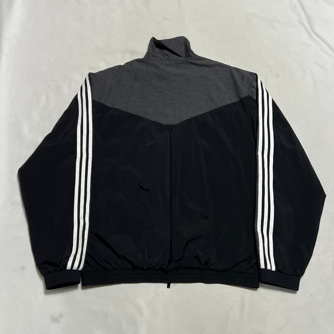 XL 아디다스 블랙 바람막이 트랙자켓 상품이미지3