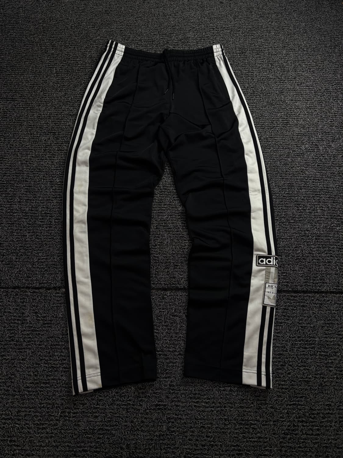 아디다스 아디브레이크 사이드 스냅버튼 블랙 트랙팬츠 1533 상품이미지2
