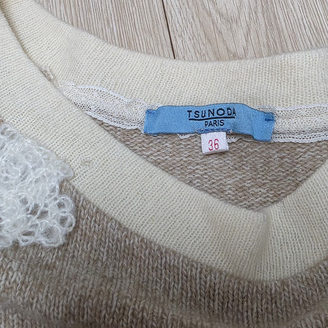 TSUNODA PARIS 빈티지)베이지 레이스 모리걸 라떼무드 가오리니트 상품이미지4