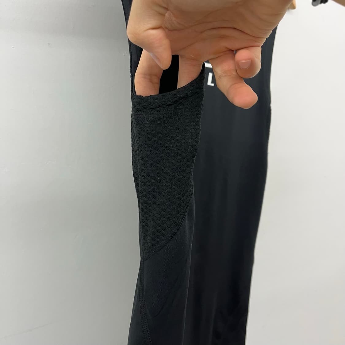 오클리 빈티지 남성 나시 블랙 L 상품이미지3