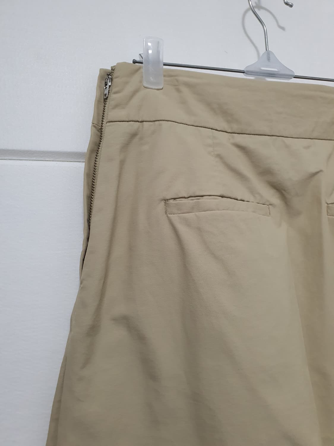 오르 ORR 베이지 핀턱 스커트 사이즈 2
 상품이미지6