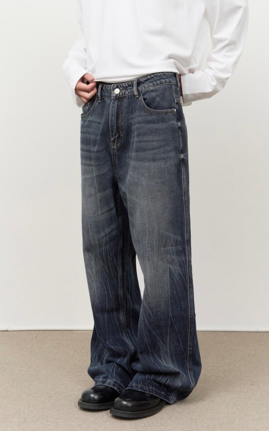 (1회 착용)HIFIFNK Well Washed Denim S사이즈 상품이미지4