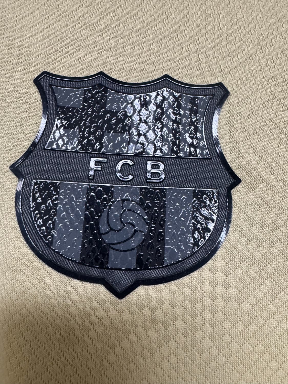 (새상품) 25/26 바르셀로나X코비 어웨이 L 유니폼 상품이미지9