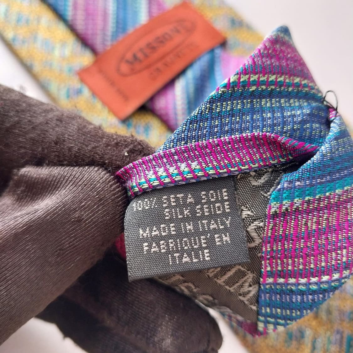 미쏘니 실크 골드 자카드 패턴 넥타이 9.4cm A+등급 K1723
 상품이미지10