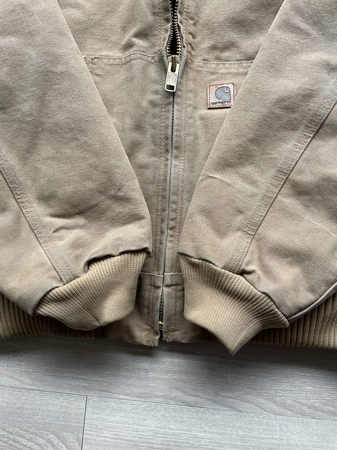 칼하트 j130 CML 카멜 액티브 자켓 샌드스톤 상품이미지4