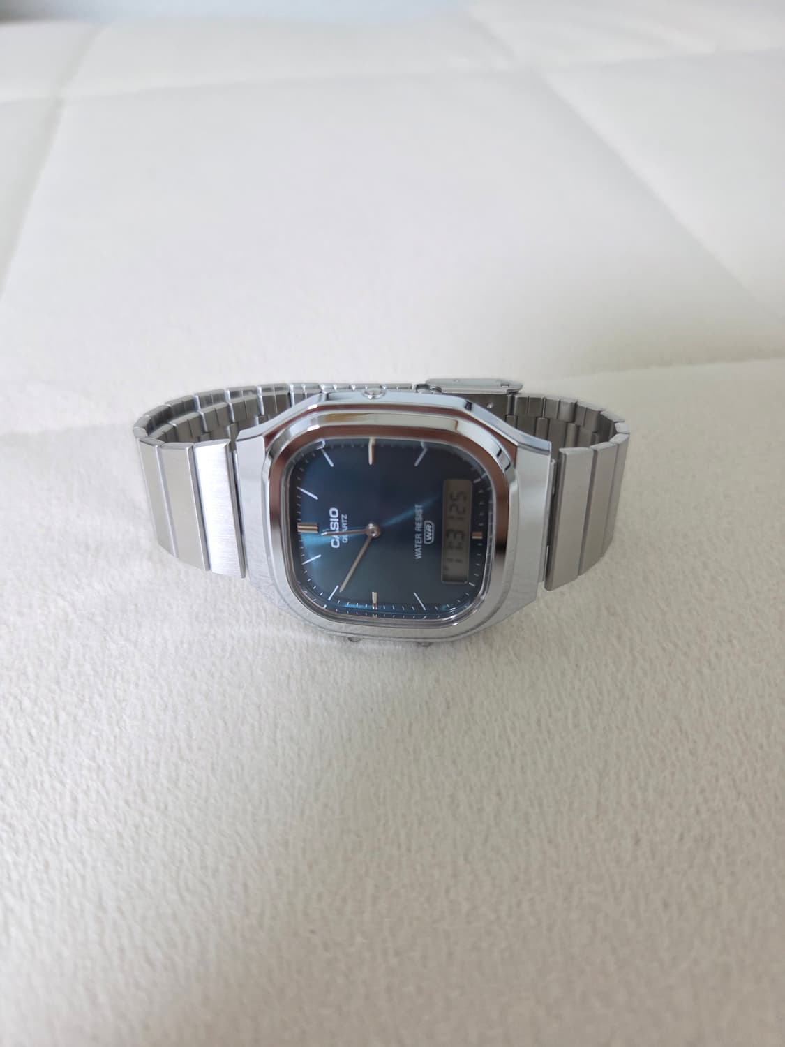 카시오 AQ-240E-3A 박스 없는 새상품 상품이미지3