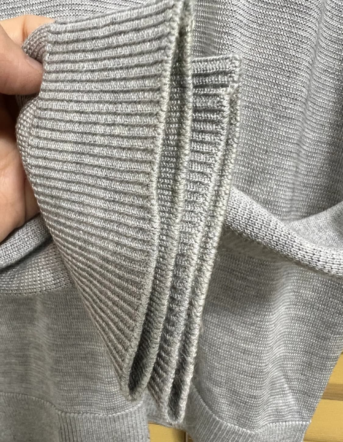 알레그리 남성 실크캐시미어 긴팔니트
 상품이미지4