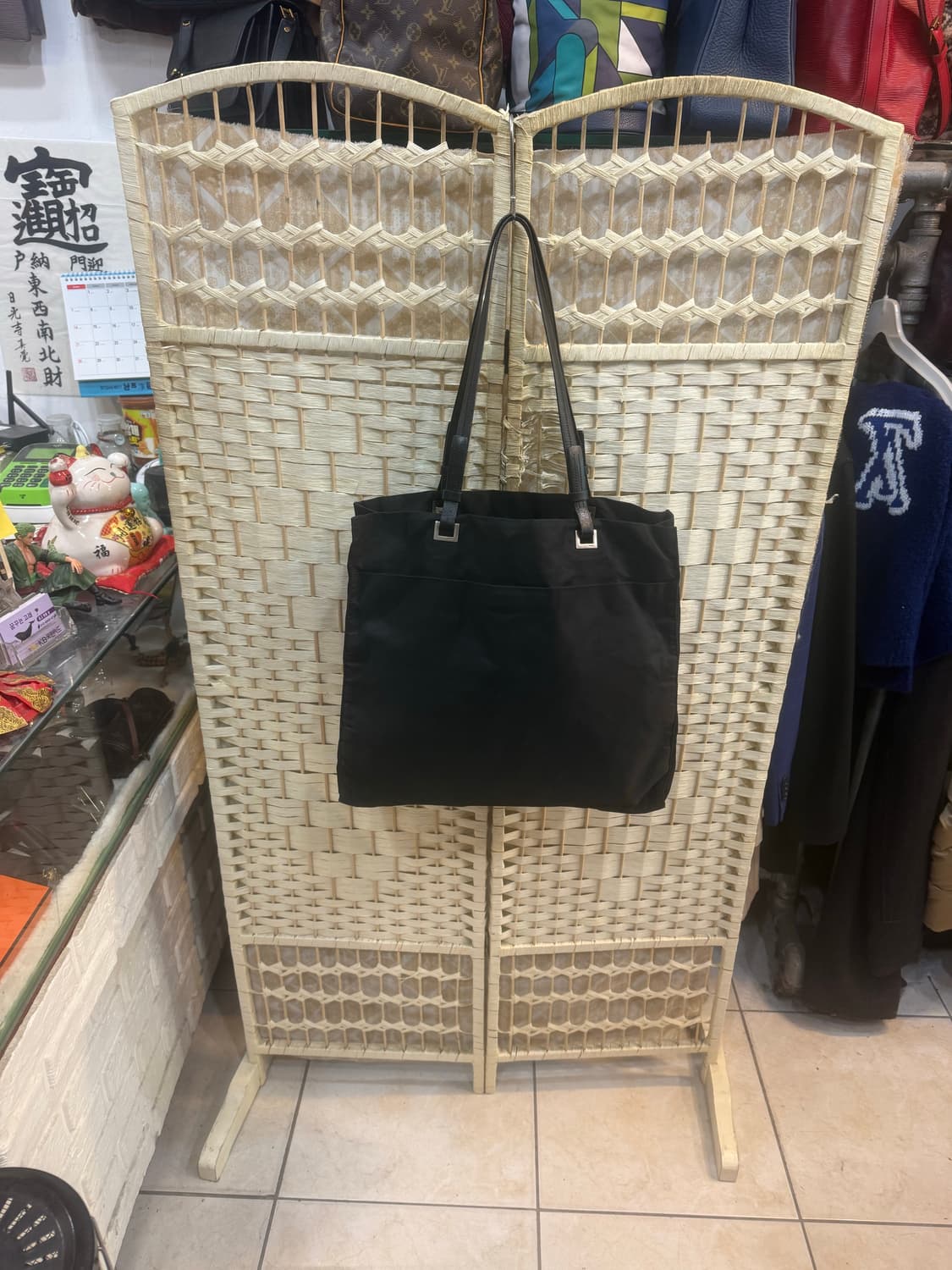 정품 프라다 나일론 쇼퍼백 팝니다 상품이미지1