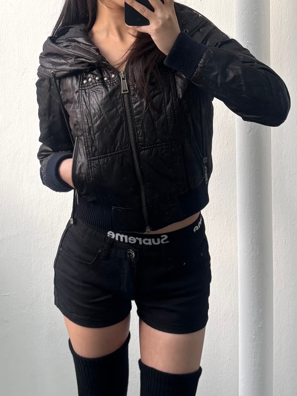 Vintage Black Glossy Crop Jacket 상품이미지1