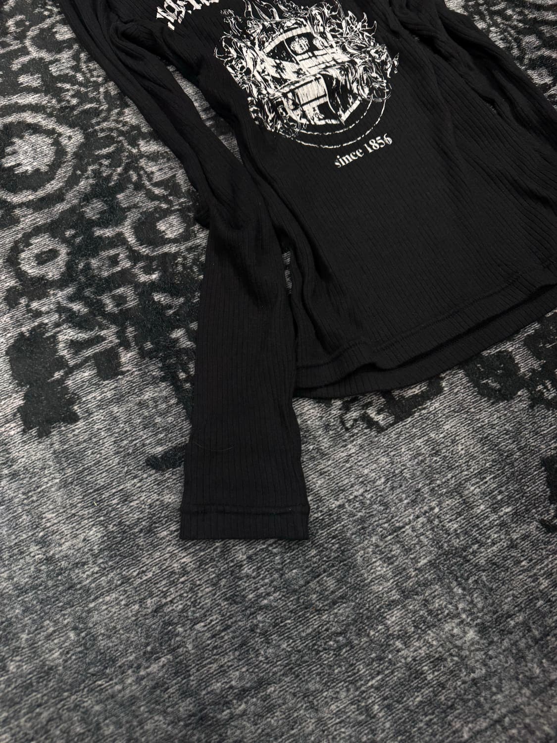 Body wave y2k stud gimmick ribbed cut se 상품이미지4