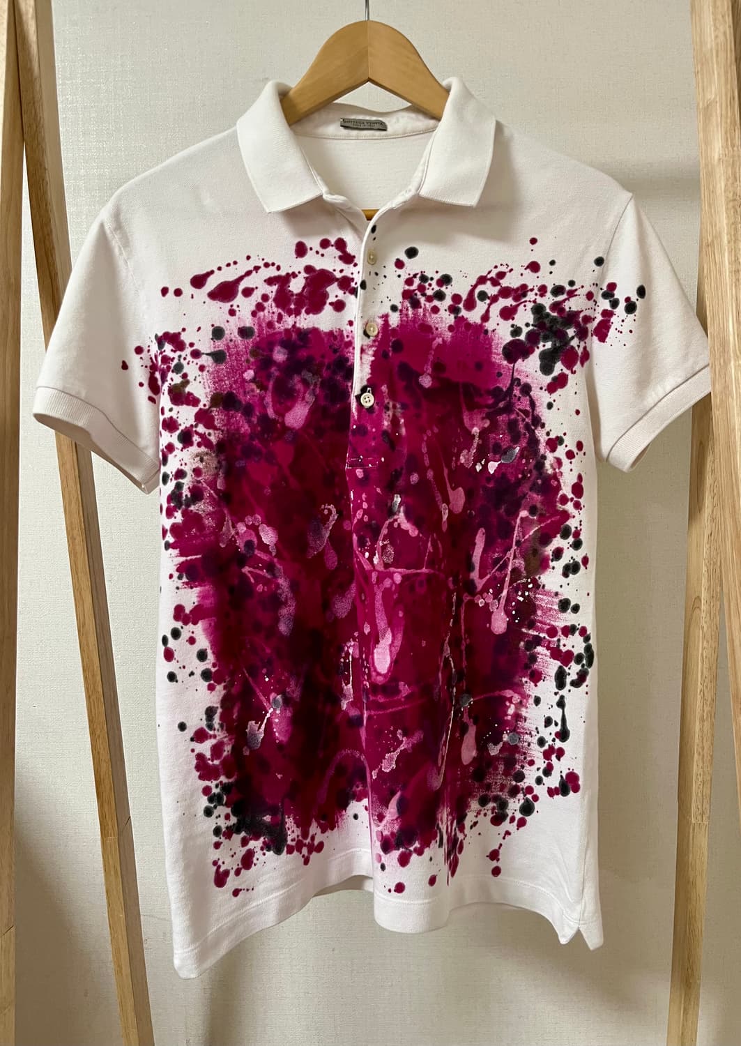 보테가베네타 화이트 잉크 스플래쉬 폴로 48 정품 상품이미지1