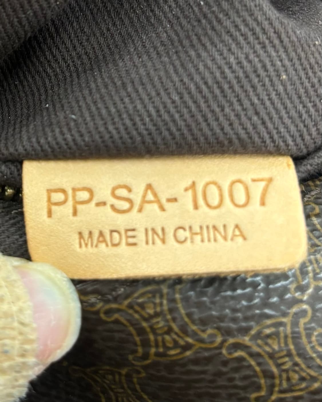 셀린느 브라운 마카담 돔보울러 백 상품이미지7