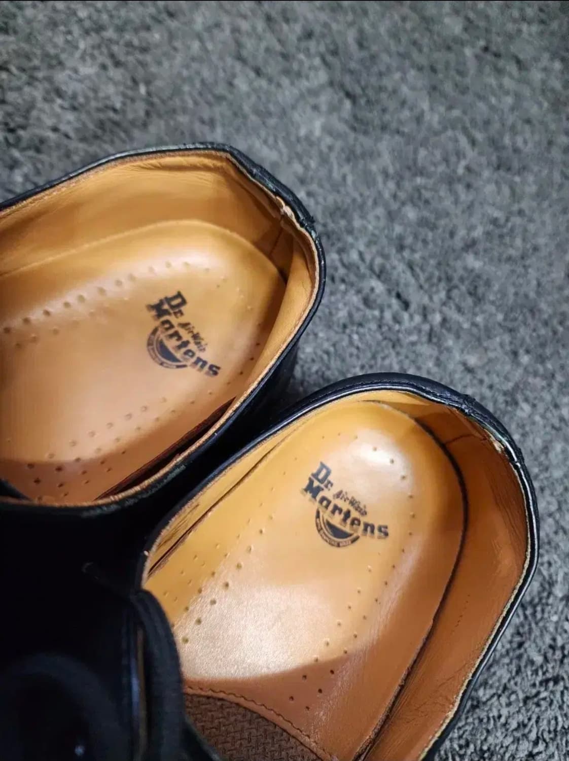 닥터마틴 블랙 1461  EU41 사이즈 상품이미지3